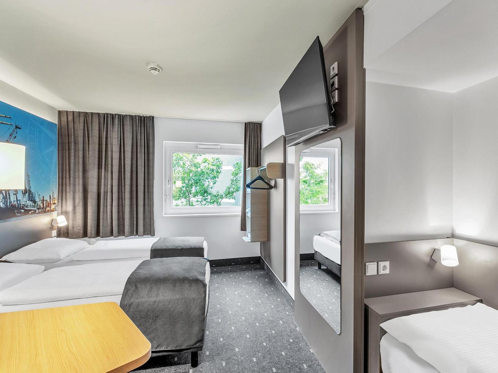 B&B Hotel Hamburg-Harburg Exterior photo