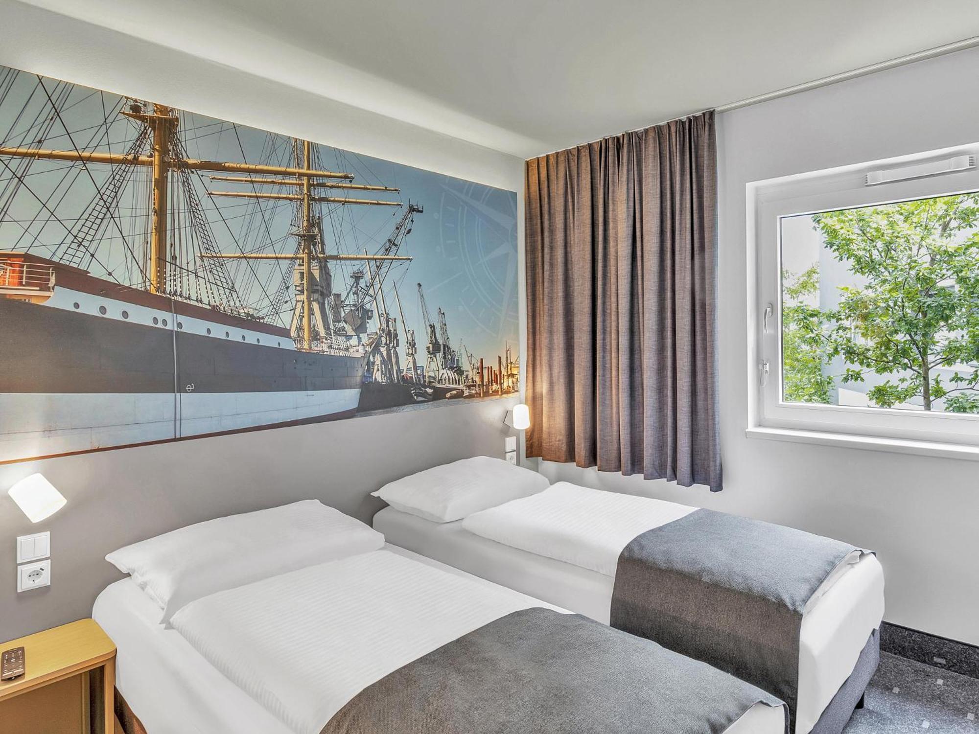 B&B Hotel Hamburg-Harburg Exterior photo