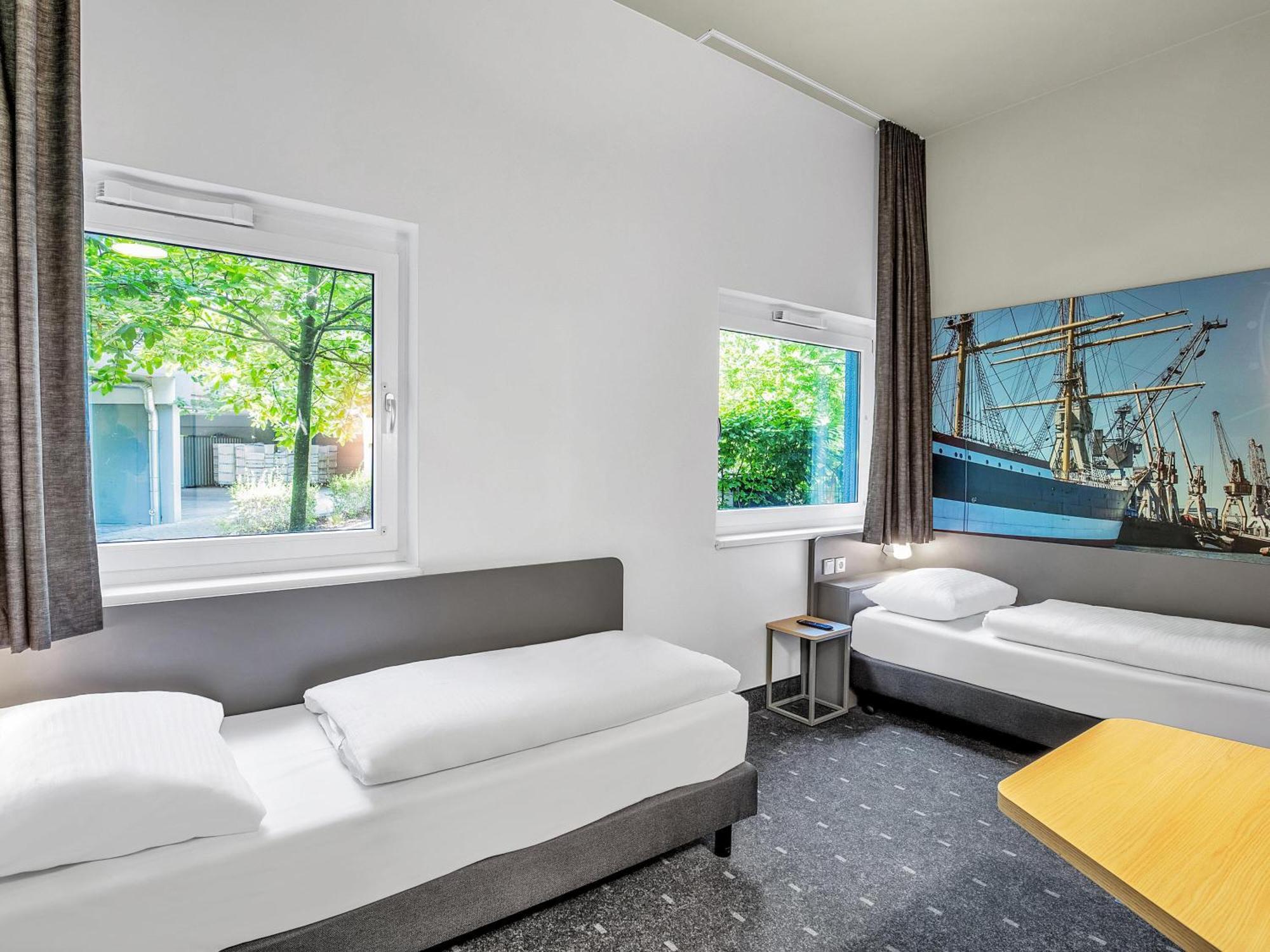 B&B Hotel Hamburg-Harburg Exterior photo